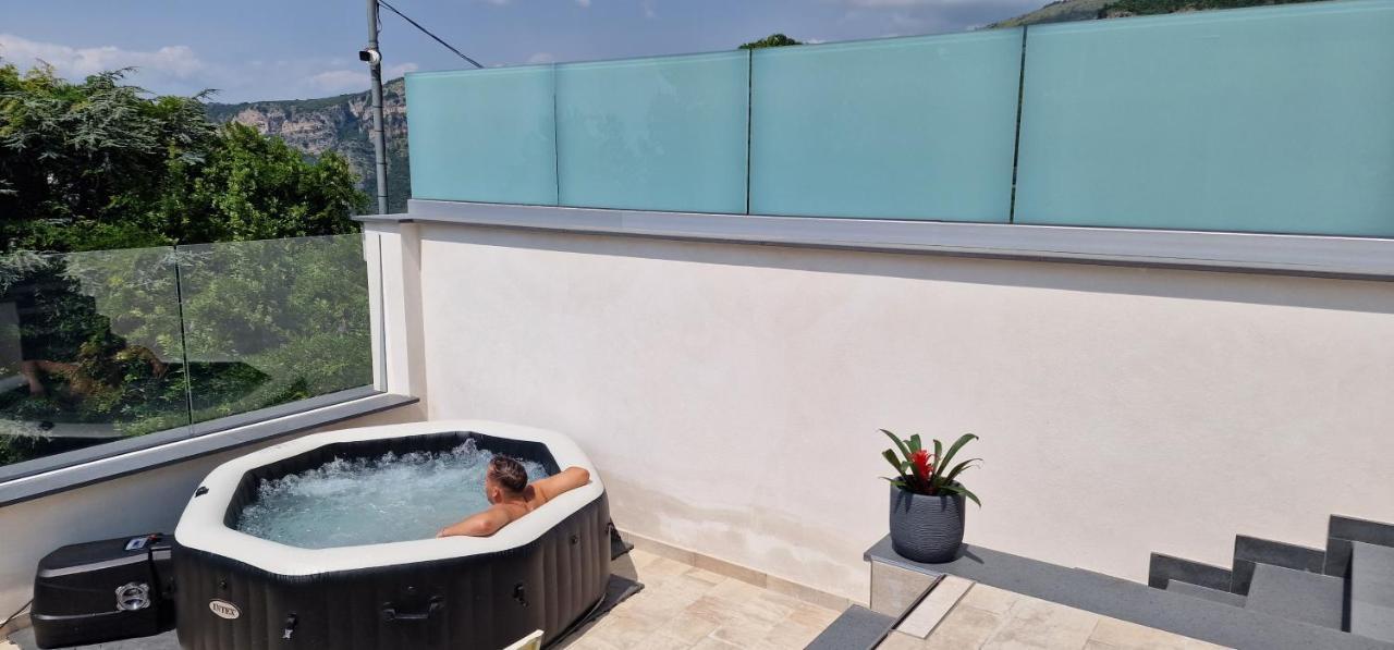 En Suite Bedroom Blue Moon 피아노 디 소렌토 외부 사진