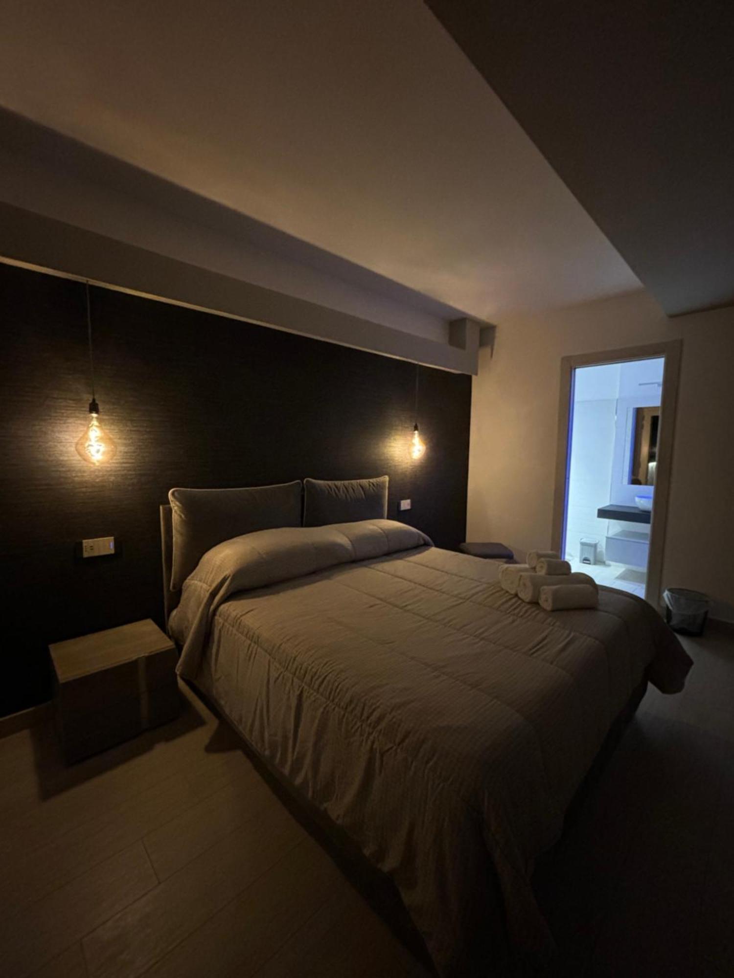 En Suite Bedroom Blue Moon 피아노 디 소렌토 외부 사진
