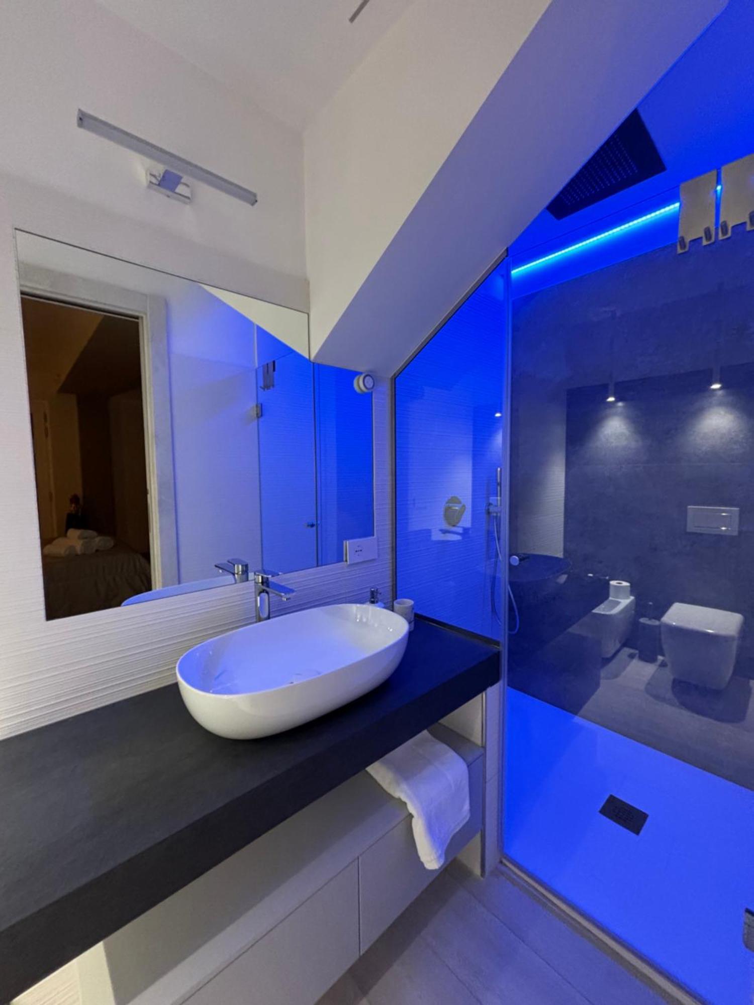 En Suite Bedroom Blue Moon 피아노 디 소렌토 외부 사진